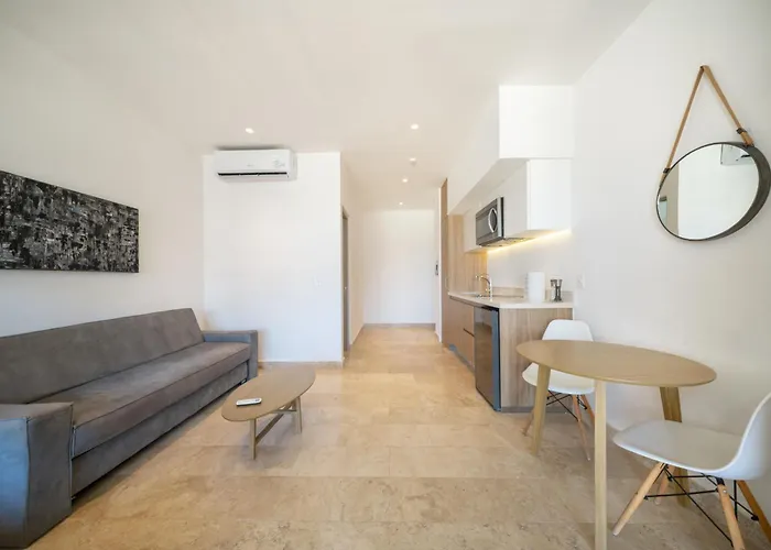 Luxury Equipped With Rooftop Pool & Gym - Piedra Azul 605