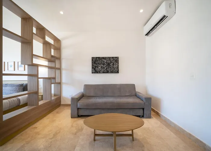 Luxury Equipped With Rooftop Pool & Gym - Piedra Azul 605